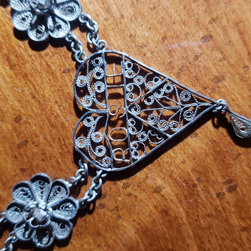 Mrs. ROSIE Vintage Flower and Heart Necklaces - Picture 2 of 4